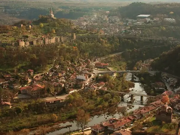 El río Yantra a su paso por Veliko Tarnovo